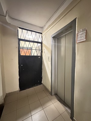 Продам трехкомнатную (3-комн.) квартиру, Генерала Антонова ул, 1, Москва г