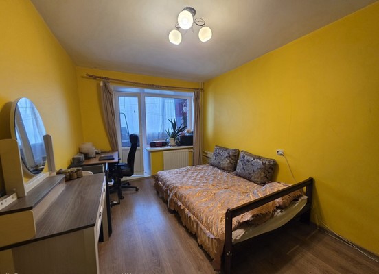 Продам комнату в 12-комн. квартире, Асафьева ул, 6Ак2, Санкт-Петербург г