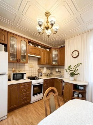 Продам двухкомнатную (2-комн.) квартиру, Каширское ш, 82к1, Москва г