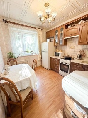 Продам двухкомнатную (2-комн.) квартиру, Каширское ш, 82к1, Москва г