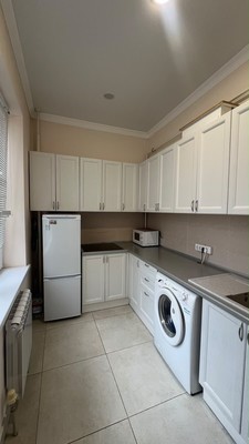 Продам двухкомнатную (2-комн.) квартиру, Московская ул, 1, Нальчик г