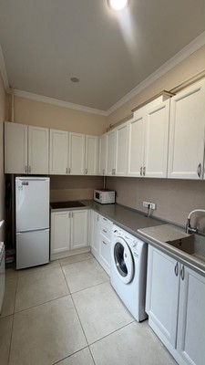 Продам двухкомнатную (2-комн.) квартиру, Московская ул, 1, Нальчик г