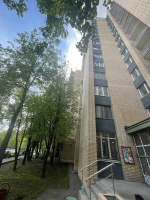 Продам двухкомнатную (2-комн.) квартиру, Артековская ул, 2к1, Москва г