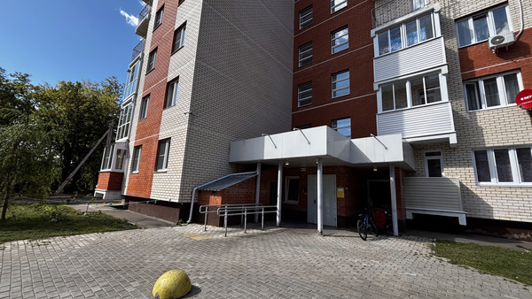 Продам однокомнатную (1-комн.) квартиру, Горького ул, 12, Малино рп