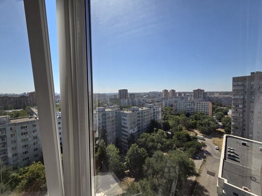 Продам трехкомнатную (3-комн.) квартиру, Королева пр-кт, 12а, Ростов-на-Дону г