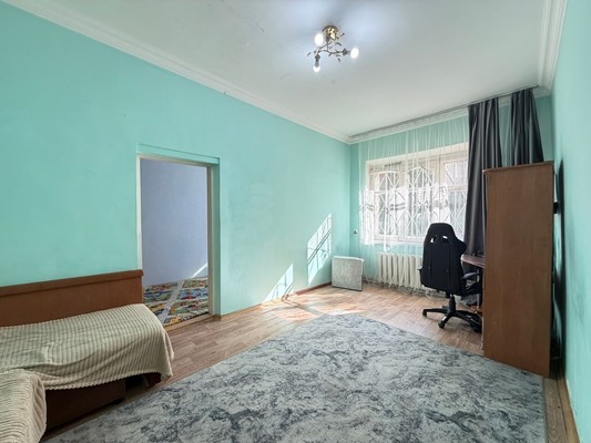 Продам двухкомнатную (2-комн.) квартиру, Т.Идарова ул, 125, Нальчик г