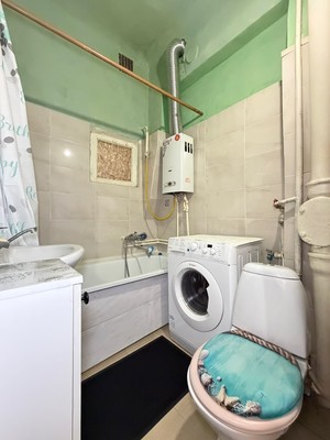 Продам двухкомнатную (2-комн.) квартиру, Т.Идарова ул, 125, Нальчик г