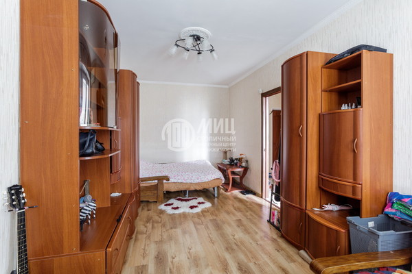 Продам однокомнатную (1-комн.) квартиру, Касаткина ул, 20, Москва г