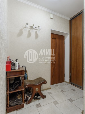 Продам однокомнатную (1-комн.) квартиру, Касаткина ул, 20, Москва г