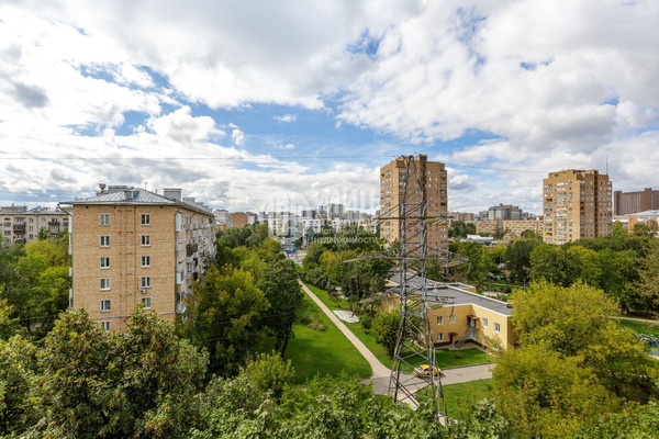 Продам однокомнатную (1-комн.) квартиру, Касаткина ул, 20, Москва г