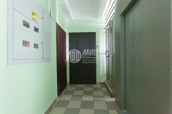 Продам однокомнатную (1-комн.) квартиру, Касаткина ул, 20, Москва г