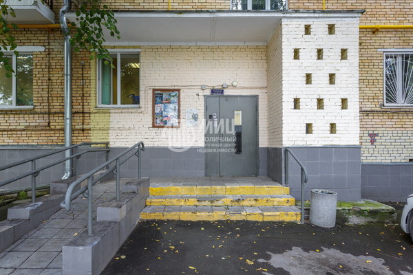 Продам однокомнатную (1-комн.) квартиру, Касаткина ул, 20, Москва г