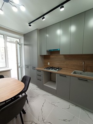 Продам однокомнатную (1-комн.) квартиру, Молодежная ул, 24, Семеновка с