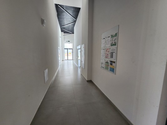 Продам однокомнатную (1-комн.) квартиру, Александра Суворова пр-кт, 25к3, Симферополь г