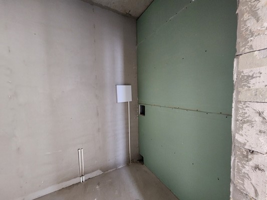 Продам однокомнатную (1-комн.) квартиру, Александра Суворова пр-кт, 25к3, Симферополь г