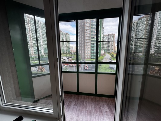 Продам однокомнатную (1-комн.) квартиру, Воронцовский б-р, 12, Мурино п
