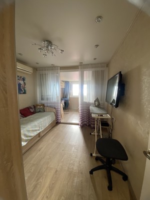 Продам трехкомнатную (3-комн.) квартиру, Чехова (Центральный р-н) ул, 5, Сочи г