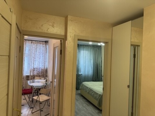 Продам двухкомнатную (2-комн.) квартиру, Волочаевская ул, 2к1, Москва г