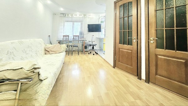 Продам двухкомнатную (2-комн.) квартиру, Красная ул, 29, Краснодар г