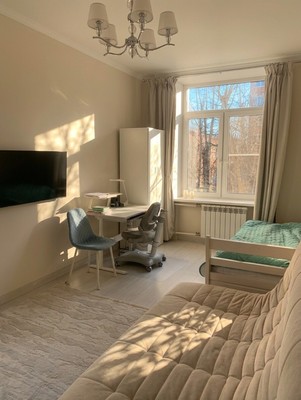 Продам двухкомнатную (2-комн.) квартиру, Юных Ленинцев ул, 18к1, Москва г