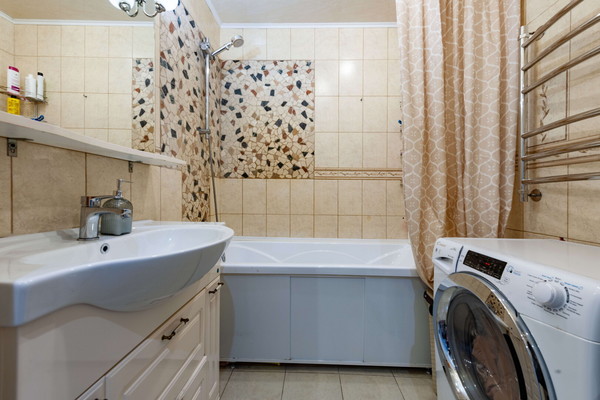 Продам двухкомнатную (2-комн.) квартиру, Маршала Блюхера пр-кт, 62к1, Санкт-Петербург г