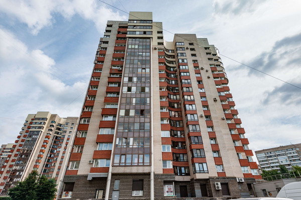 Продам двухкомнатную (2-комн.) квартиру, Маршала Блюхера пр-кт, 62к1, Санкт-Петербург г