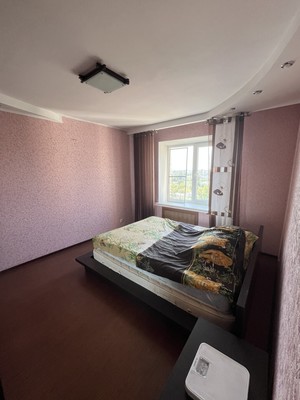 Продам двухкомнатную (2-комн.) квартиру, Ленина ул, 123, Волгодонск г