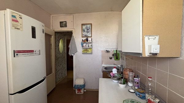 Продам двухкомнатную (2-комн.) квартиру, 30 лет Победы ул, 10, Волгодонск г