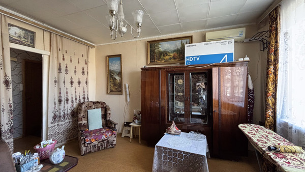 Продам двухкомнатную (2-комн.) квартиру, 30 лет Победы ул, 10, Волгодонск г