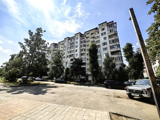 Продам комнату в 5-комн. квартире, Шогенова ул, 24, Вольный Аул кп
