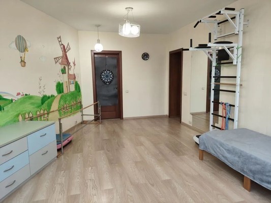 Продам трехкомнатную (3-комн.) квартиру, Татьяны Макаровой ул, 3, Москва г