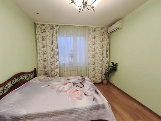 Продам трехкомнатную (3-комн.) квартиру, Татьяны Макаровой ул, 3, Москва г