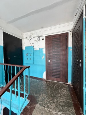 Продам трехкомнатную (3-комн.) квартиру, Кулиева пр-кт, 21, Нальчик г