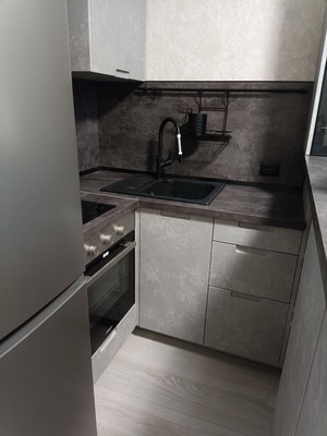 Продам однокомнатную (1-комн.) квартиру, Воронцовский б-р, 21к1, Мурино п