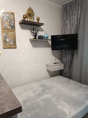 Продам однокомнатную (1-комн.) квартиру, Воронцовский б-р, 21к1, Мурино п