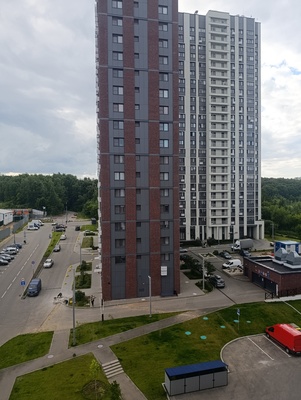 Продам трехкомнатную (3-комн.) квартиру, Парковая ул, 20, Москва г