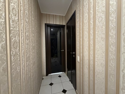 Продам двухкомнатную (2-комн.) квартиру, Брянского Фронта ул, 26, Брянск г