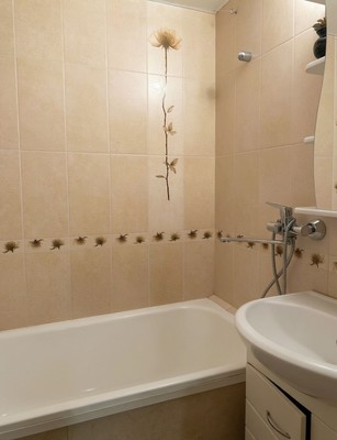 Продам двухкомнатную (2-комн.) квартиру, Королева пр-кт, 17/3, Ростов-на-Дону г