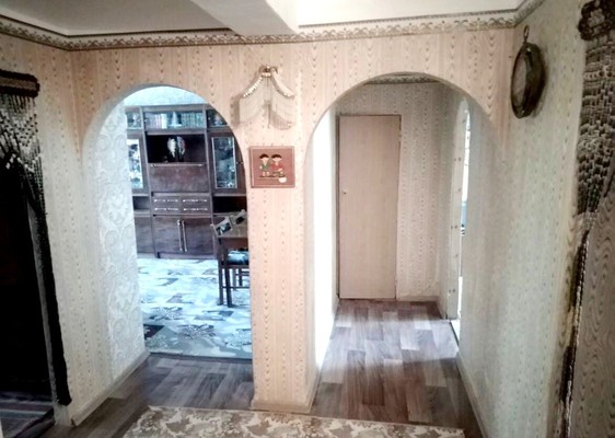 Продам трехкомнатную (3-комн.) квартиру, Зои Рухадзе ул, 25, Симферополь г