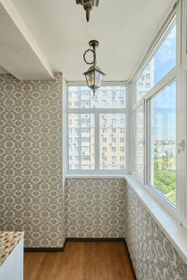 Продам трехкомнатную (3-комн.) квартиру, Адмирала Лазарева ул, 63к2, Москва г