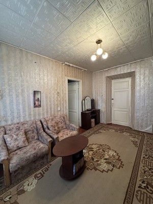 Продам двухкомнатную (2-комн.) квартиру, Ленина ул, 23, Симферополь г