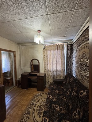 Продам двухкомнатную (2-комн.) квартиру, Ленина ул, 23, Симферополь г