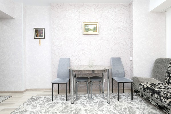 Продам однокомнатную (1-комн.) квартиру, Ленина ул, 109, Ханты-Мансийск г