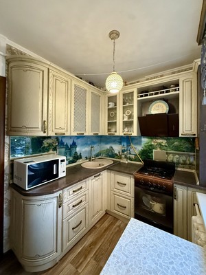 Продам двухкомнатную (2-комн.) квартиру, Степная ул, 175175, Волгодонск г