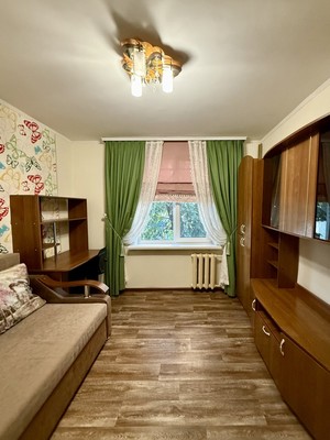 Продам двухкомнатную (2-комн.) квартиру, Степная ул, 175175, Волгодонск г