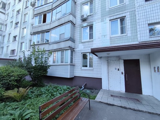 Продам однокомнатную (1-комн.) квартиру, Московская ул, 30к1, Пенино д