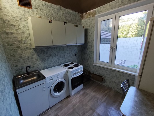 Продам однокомнатную (1-комн.) квартиру, Московская ул, 30к1, Пенино д