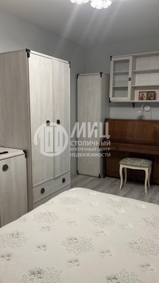 Продам трехкомнатную (3-комн.) квартиру, Барышиха ул, 44, Москва г
