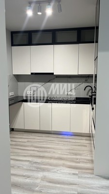 Продам трехкомнатную (3-комн.) квартиру, Барышиха ул, 44, Москва г