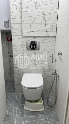 Продам трехкомнатную (3-комн.) квартиру, Барышиха ул, 44, Москва г